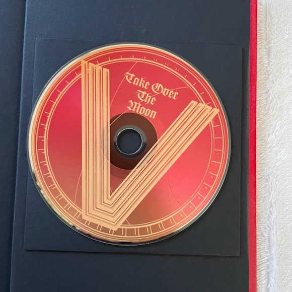 WayV Take Over The Moon KPop Album w/ Photo Book, Photo Cards, CD - Picture 4 of 5